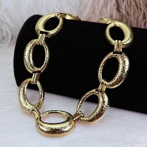 Elegant Vintage Aged Goldtone Oval Link Necklace